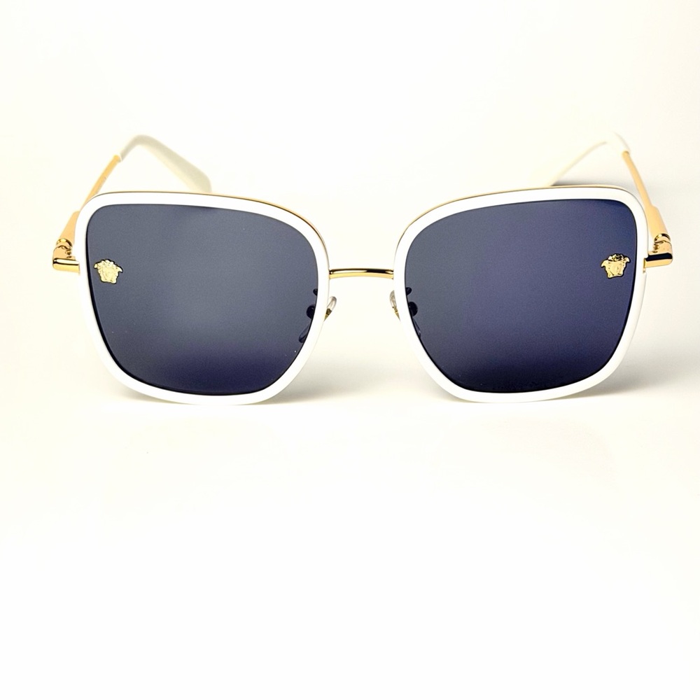 Versace Mod 2247D 1471/87 White and Gold Sunglasses Authentic New - Picture 6 of 10